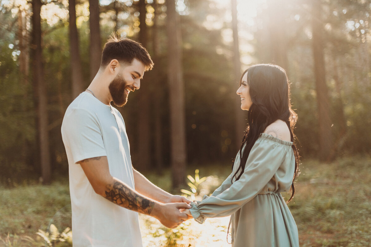 pine tree engagement session