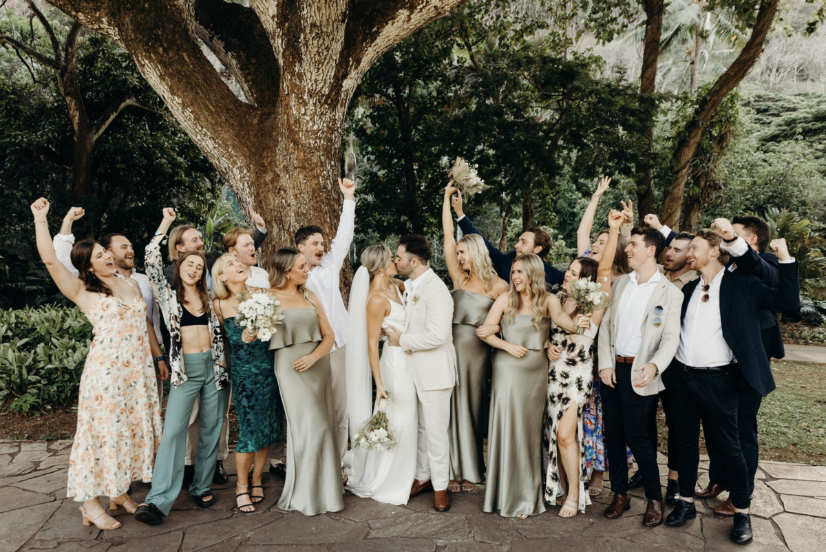 hawaii waterfall wedding