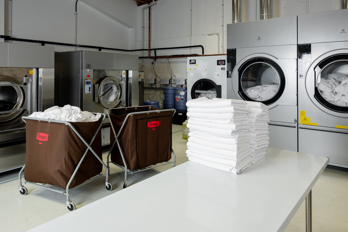 Luxury linen _ Oh Darling Creative Studio 29
