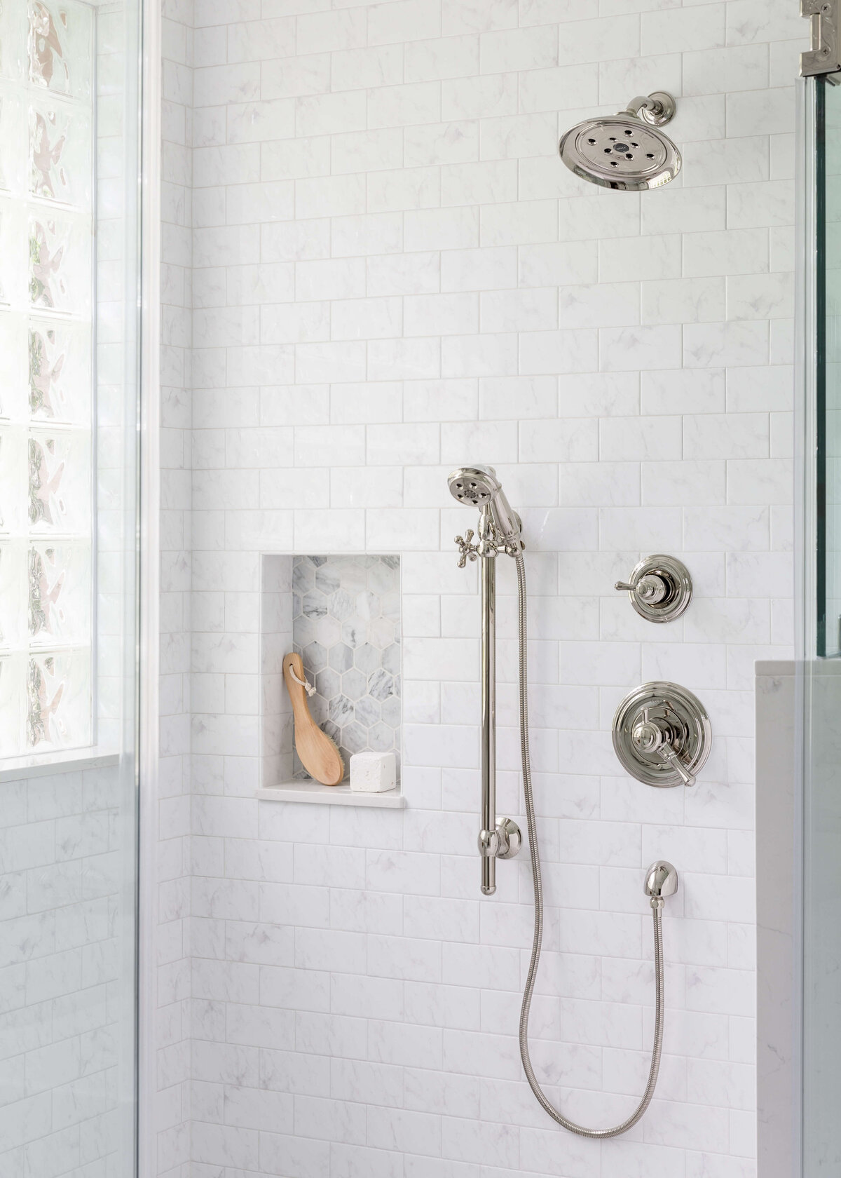 kyleen-bushroe-houston-interior-designer-white-bathroom-white-tile-shower