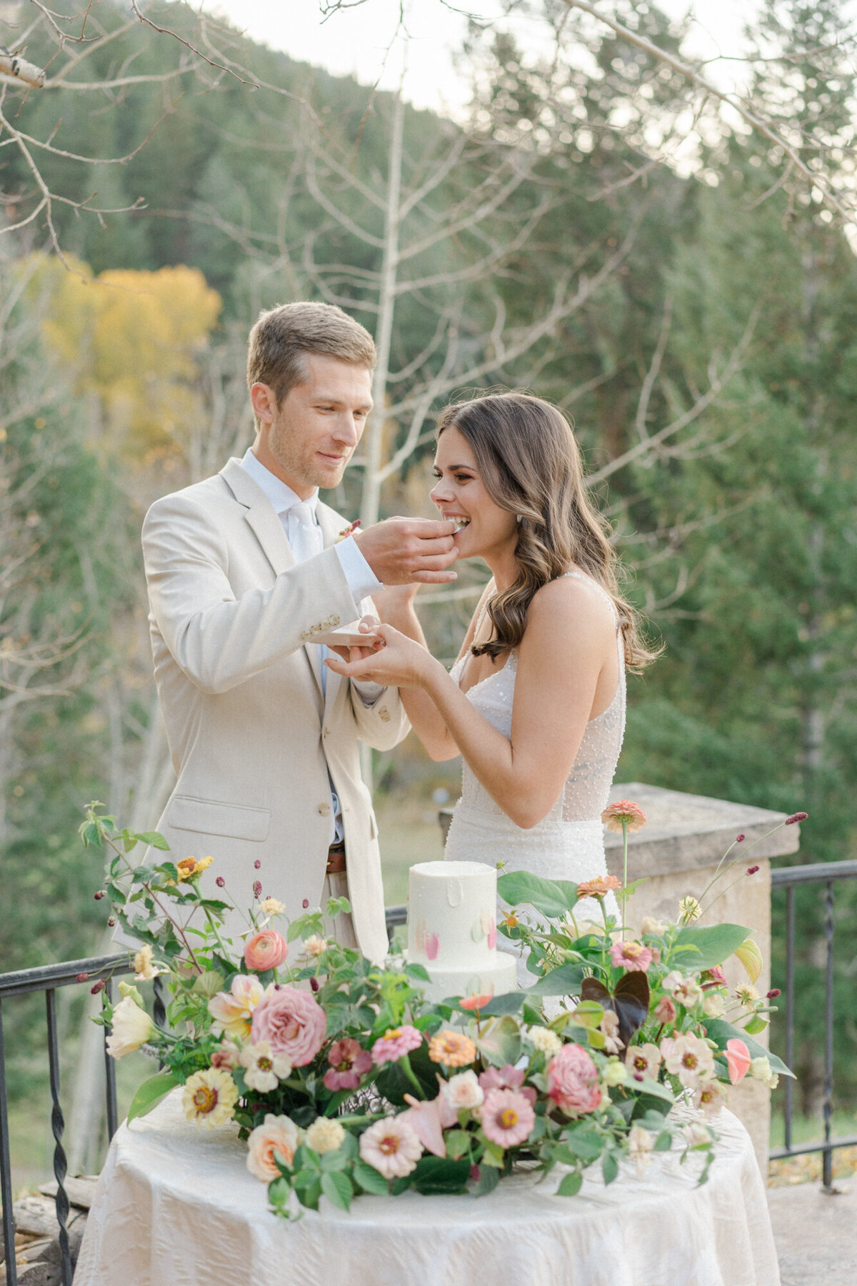 Beaver_Creek_Intimate_Wedding_MaryAnnCraddockPhotography_0121