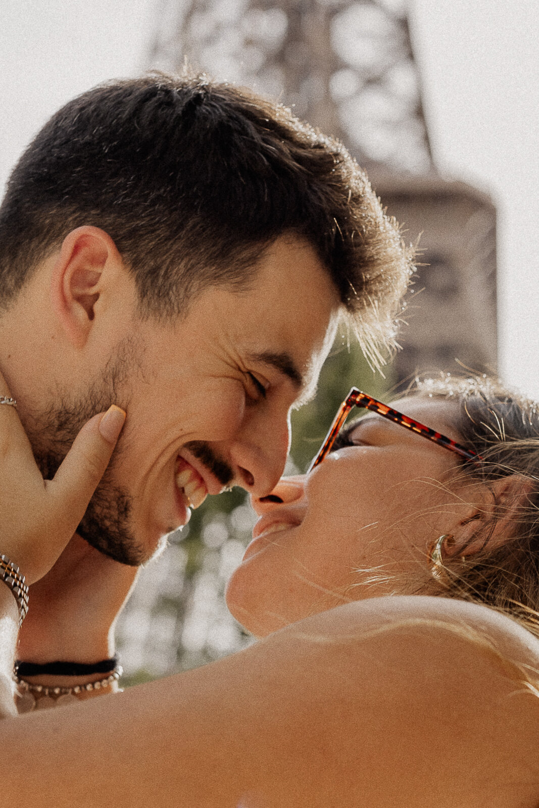 paris couple photographer