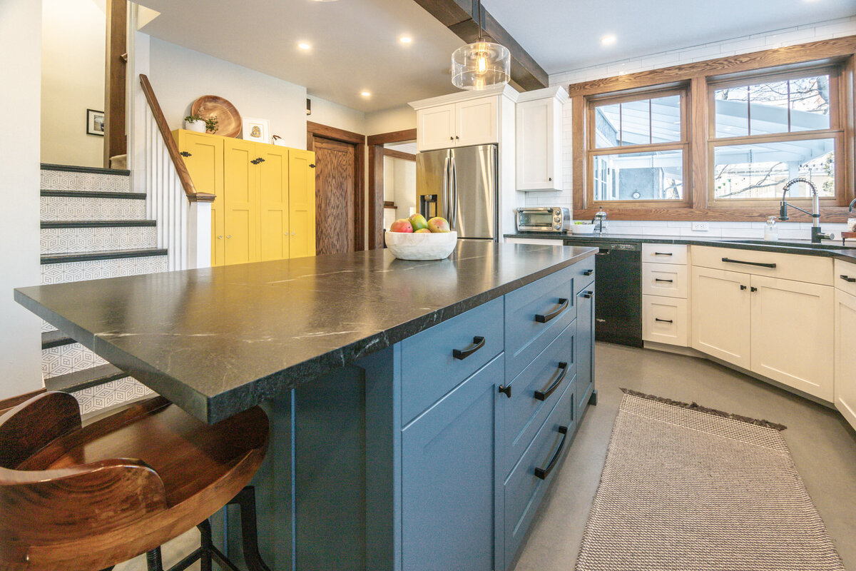 kitchen remodel for Clean Craftsman