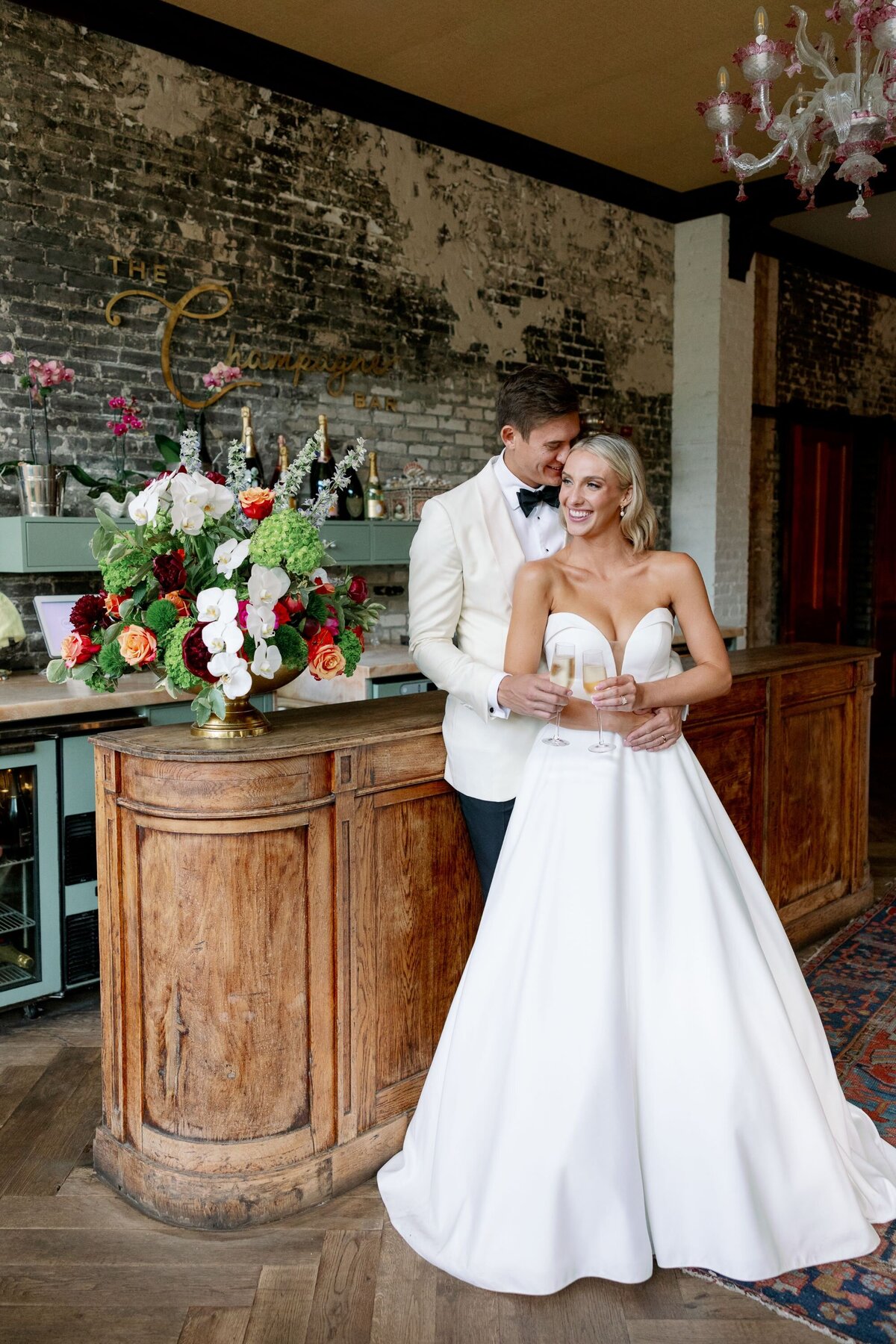 brittany-pannebaker-tampa-florida-destination-wedding-photographer-wedding-chandler-and-cole-tampa-harborside-chapel-525