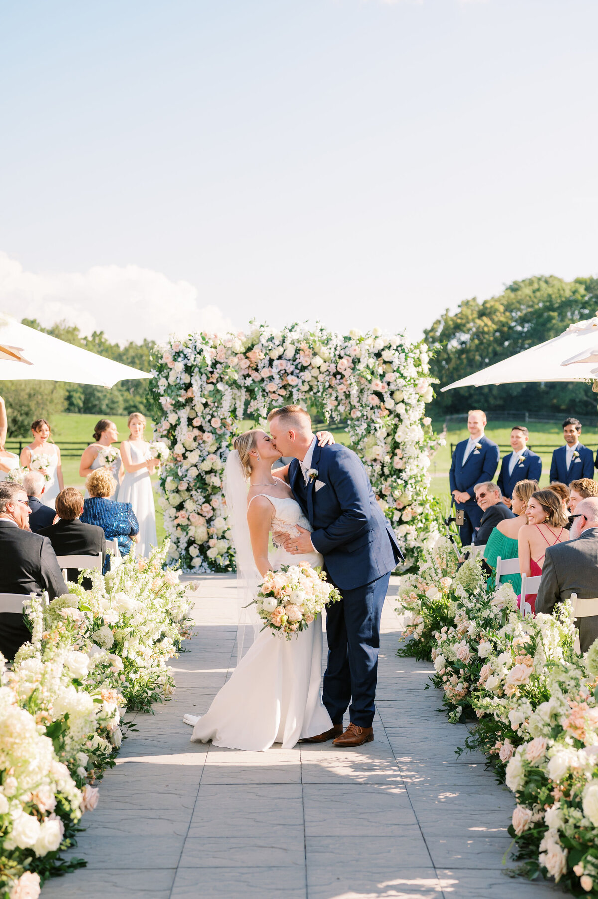MiddleburgWedding_MaddyWilliamsPhotography.jpg--180