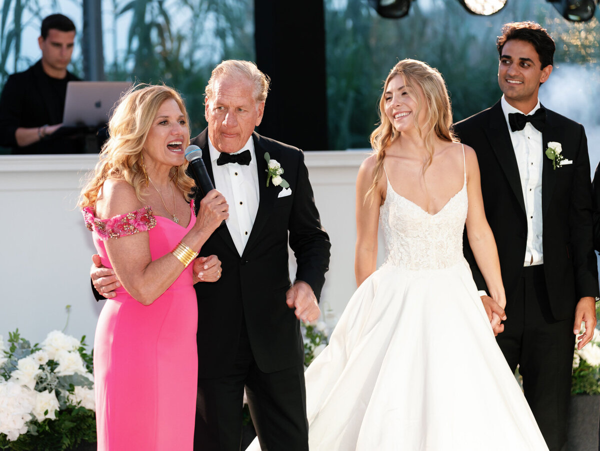 Chic-Island-Art-And-Taste-The-Residence-Wedding-090