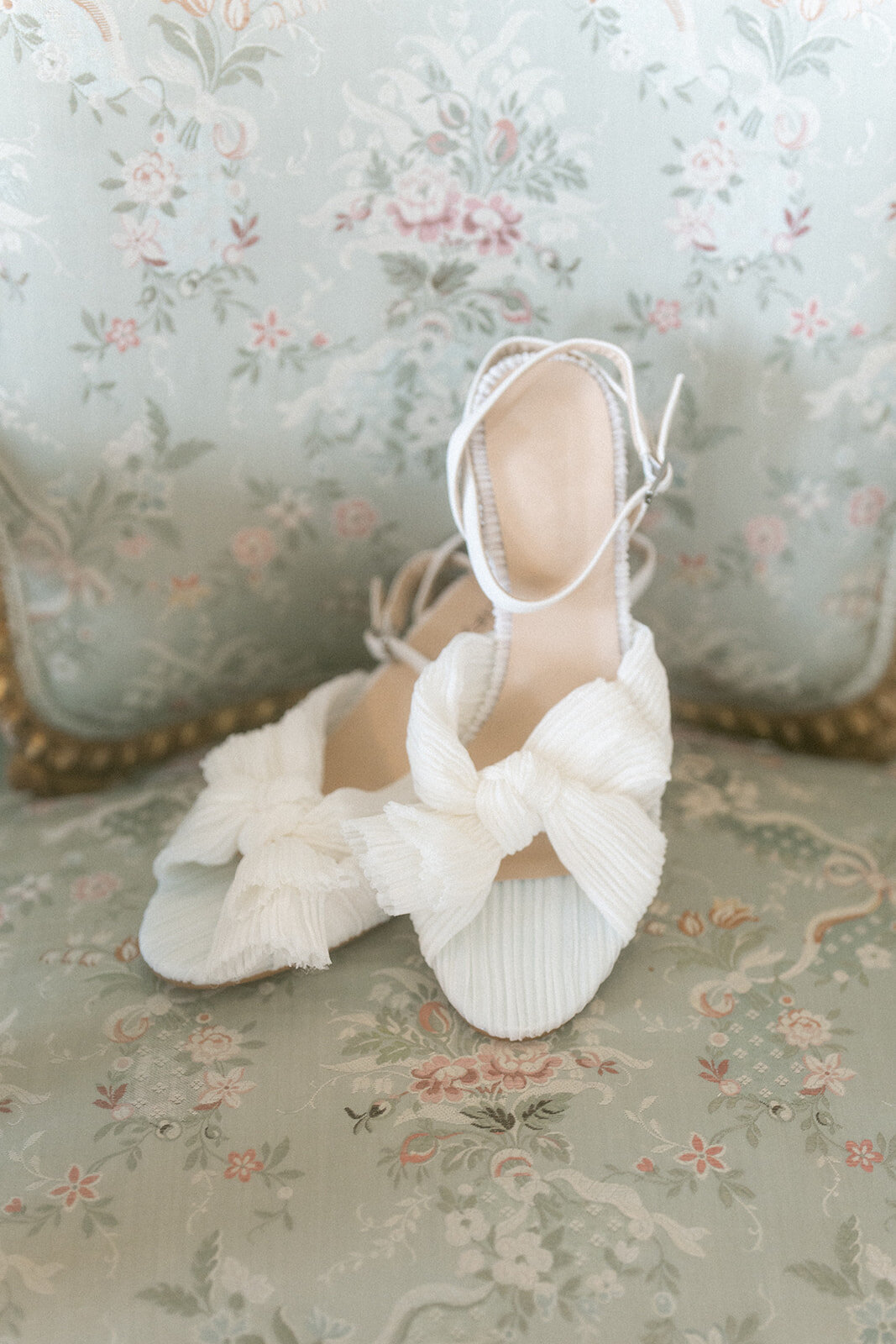 Hannah Malloy Virginia Wedding and Family Photographer