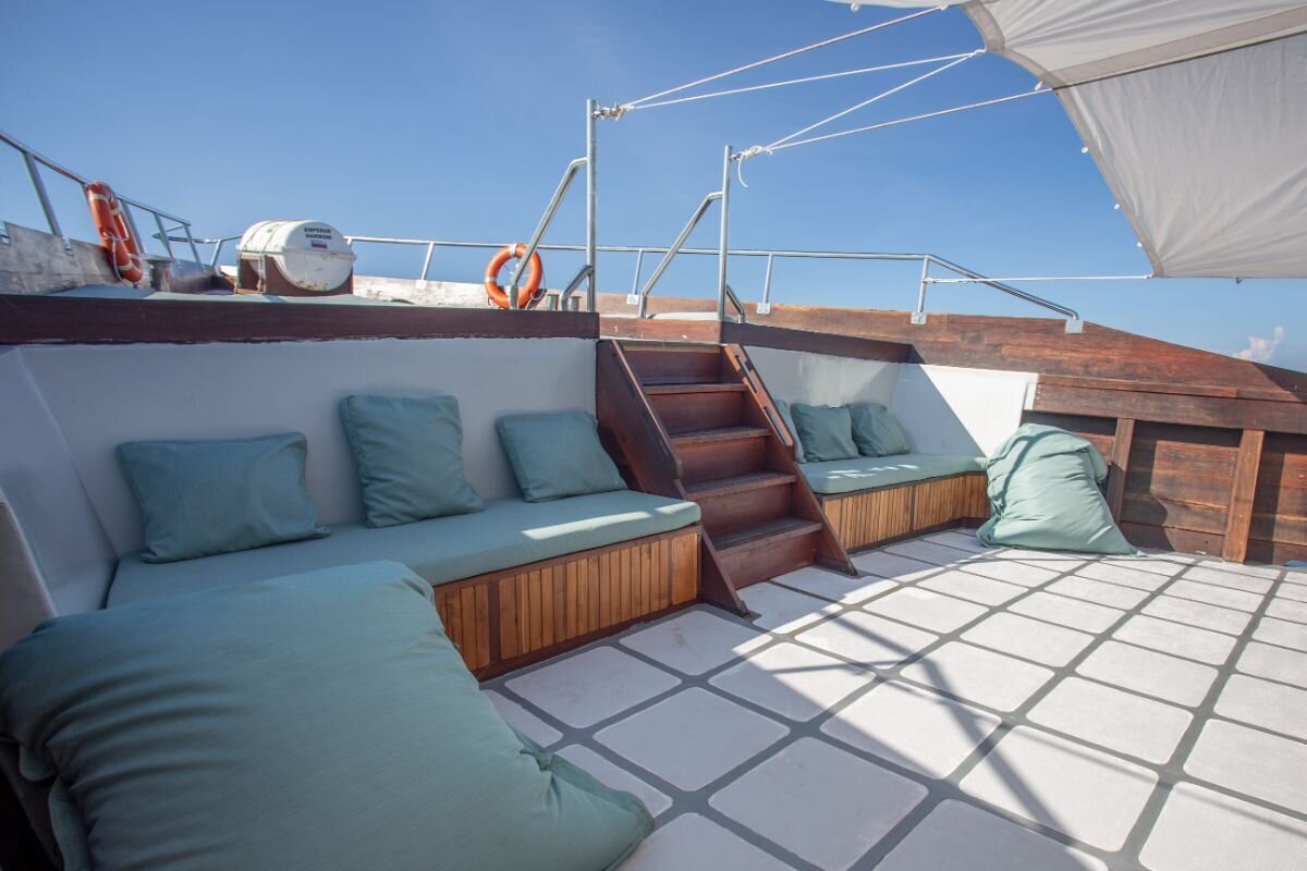 Harmoni Luxury Indonesia Yacht Charter - s10