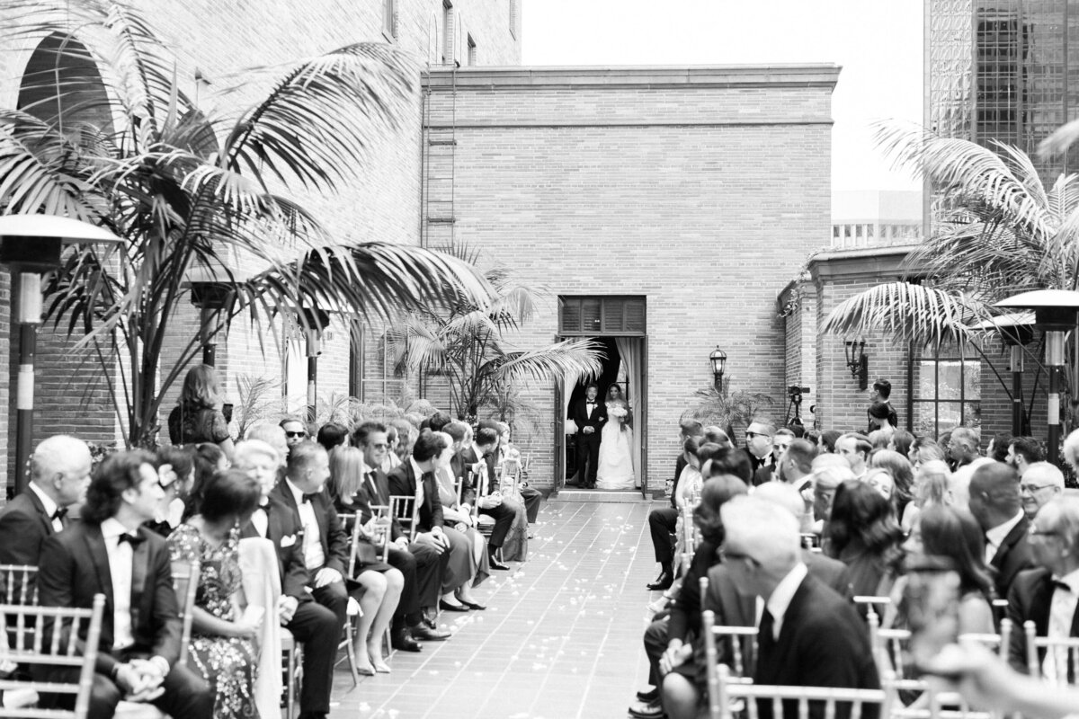California-Club-Wedding_Los-Angeles-Wedding_Southern-California-Wedding-Photographer_Lisa-Leanne-Photography_40