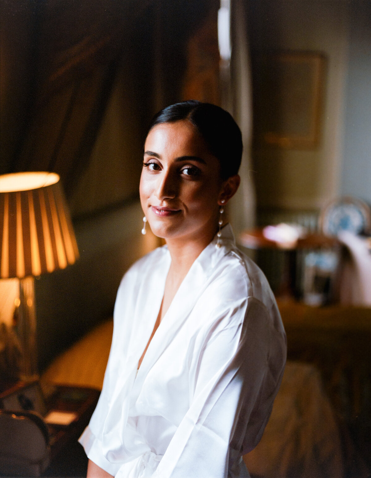 Bridal prep at Sezincote wedding