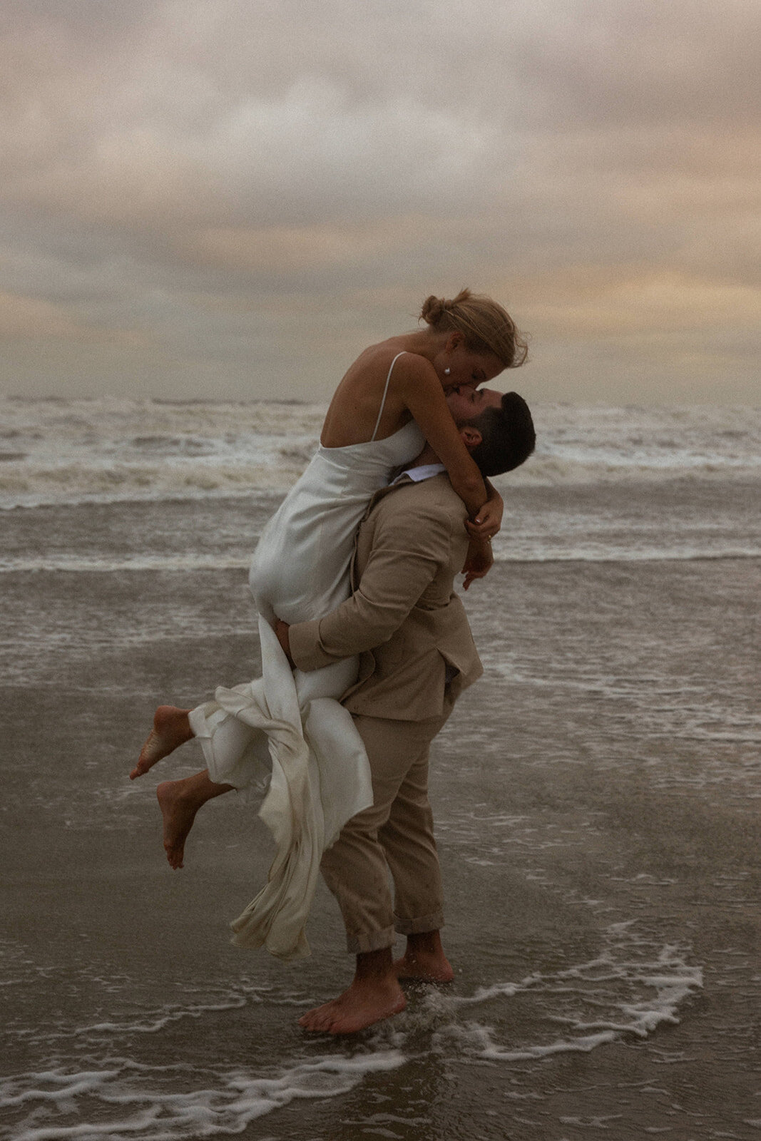 beach-wedding-intimate-north-carolina-windy-moody-hurricane-romantic-130