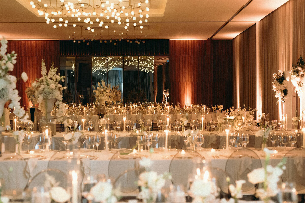 Elegant-wedding-flowers-westbury-montreal