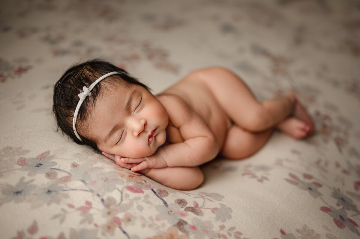 Grand Rapids newborn photographer