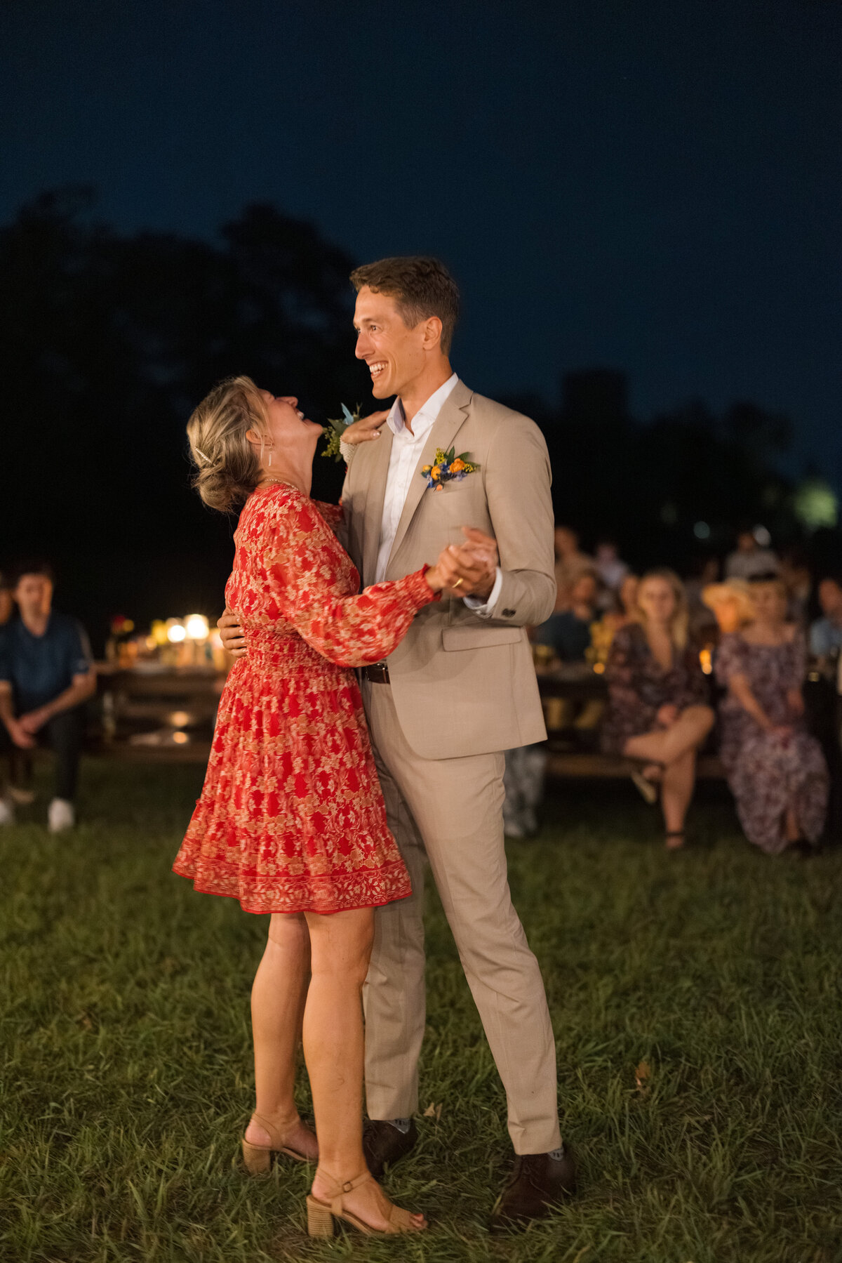 Backyard-Wedding-Rogers-MN-B&S-Will-DeGraw-Clever-Disarray-142