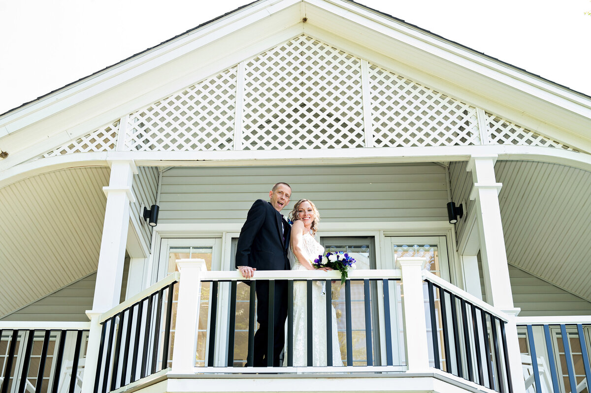 Detroit-Wedding-Photographer-The-Landing-011