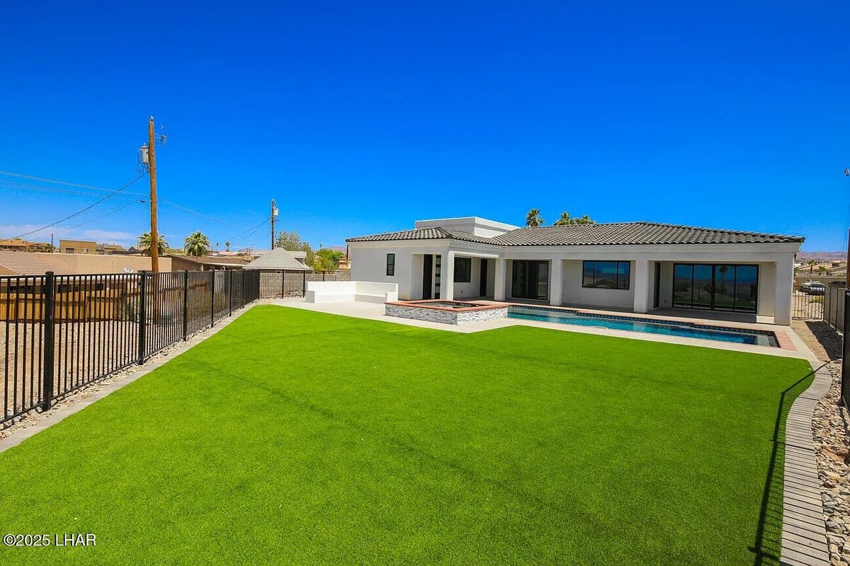 Frize Homestead Co Home and Office Interior Design and Organization — Pennant Lane Project Photo 28