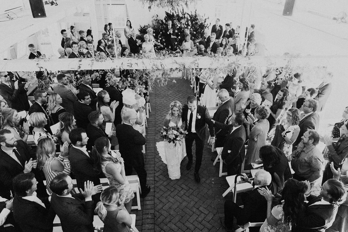 jaclyn-fisher-events-planning-neutral-boho-estate-wedding-in-new-jersey-87