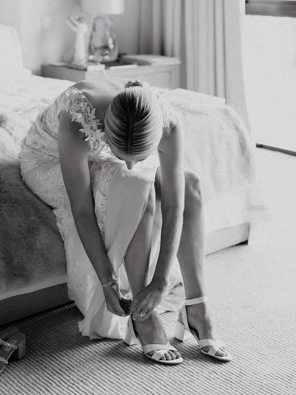 charlotte-blake-wedding-getting-ready-70