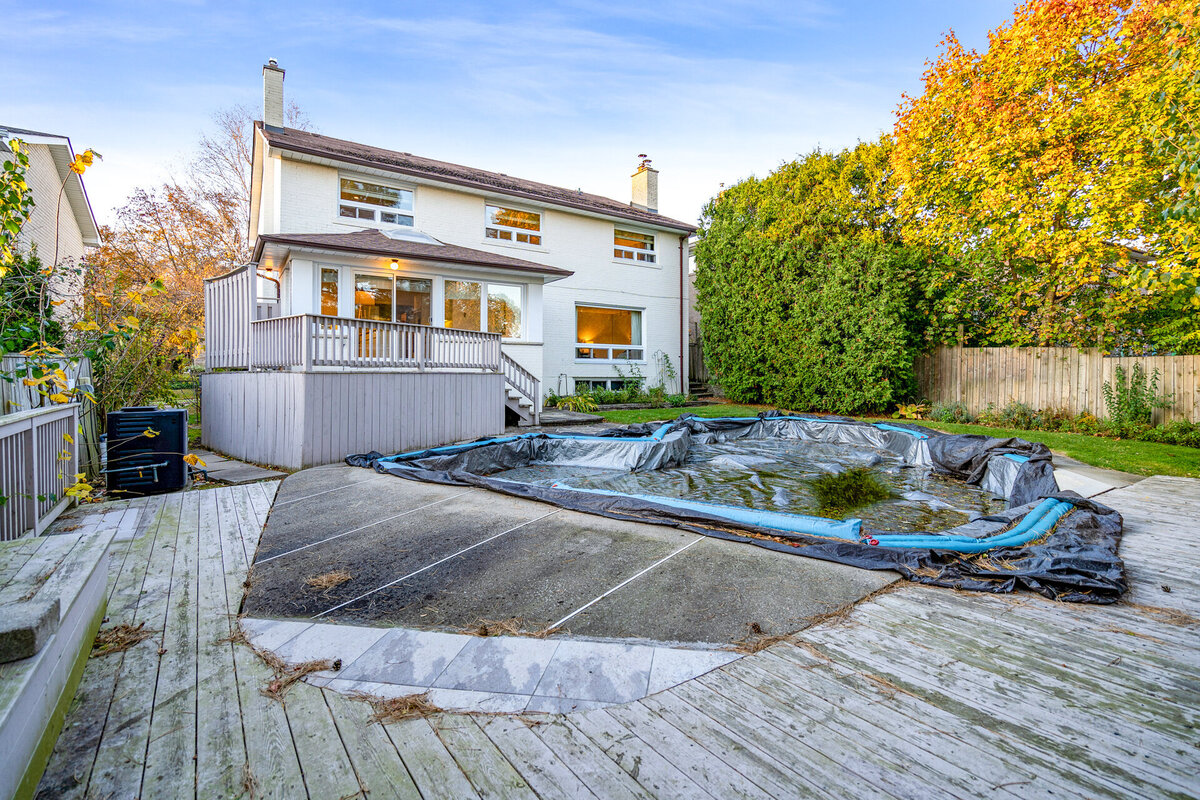 142_Backyard