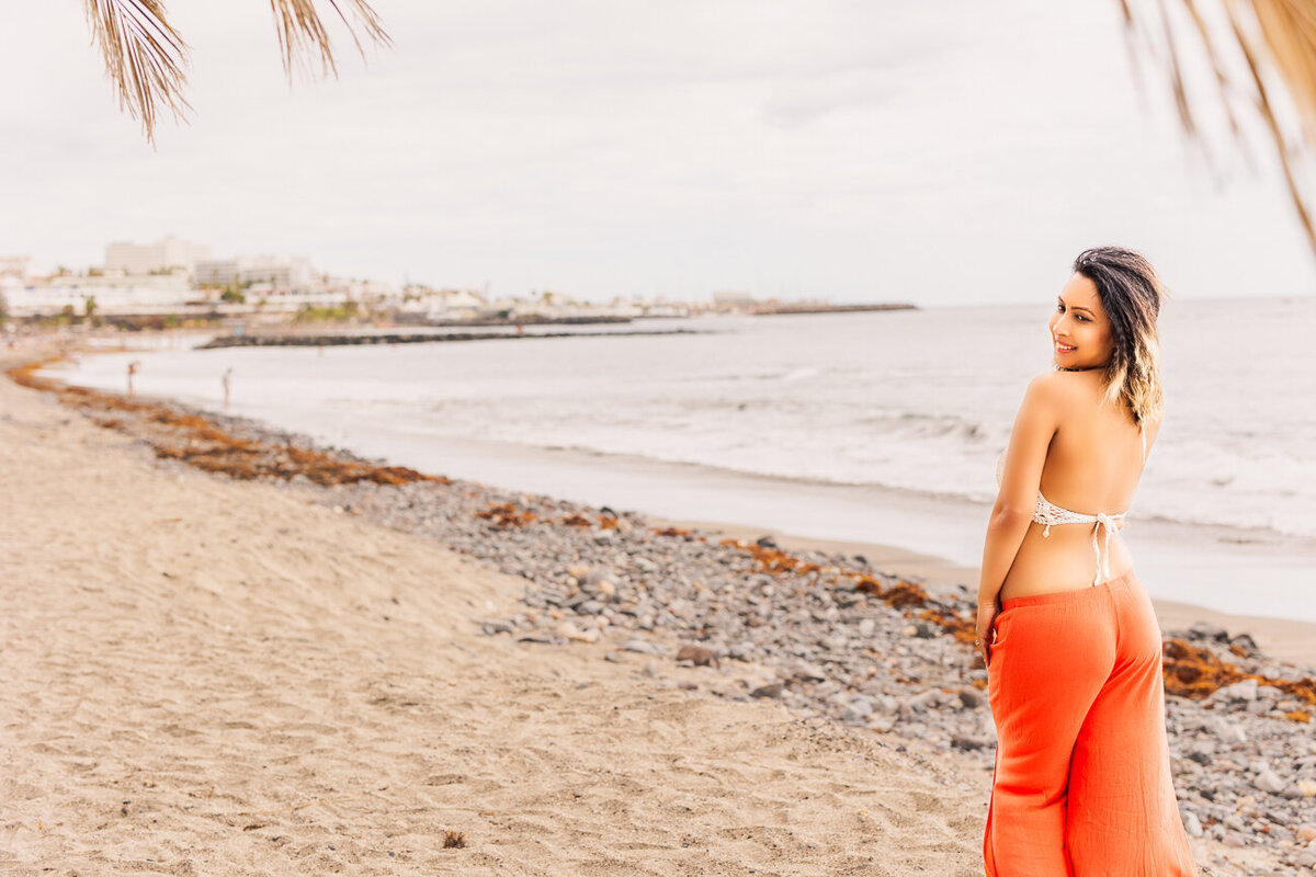 759A2542-Edit