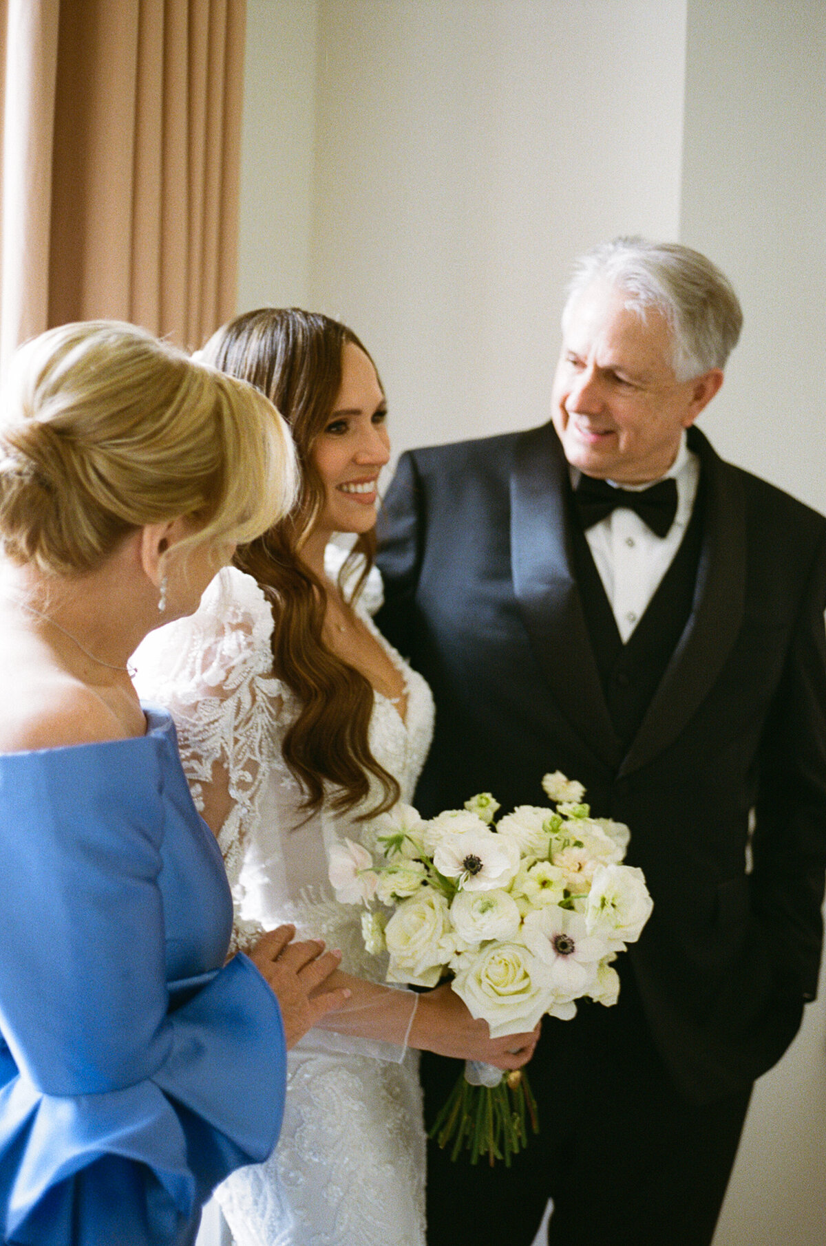 Kaitlyn and Garrett 071 Wedding 35mm