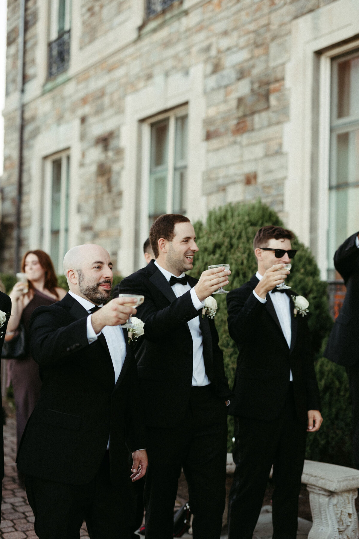Film-Wedding-Photographer-033