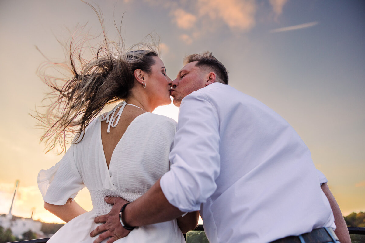 Connecticut_River_Engagement_Session_Speed_Boat-3