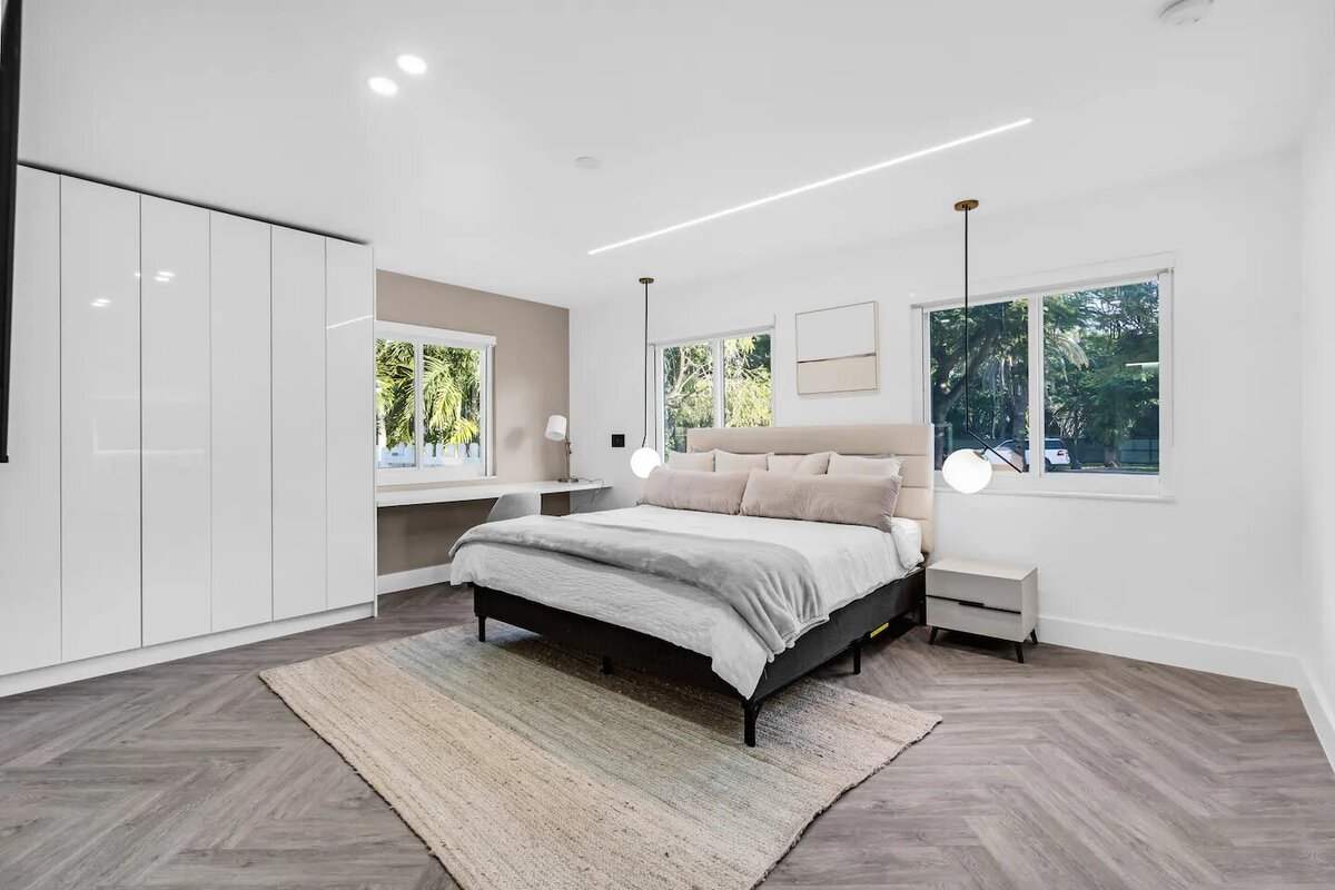 Bedroom 1 (2)