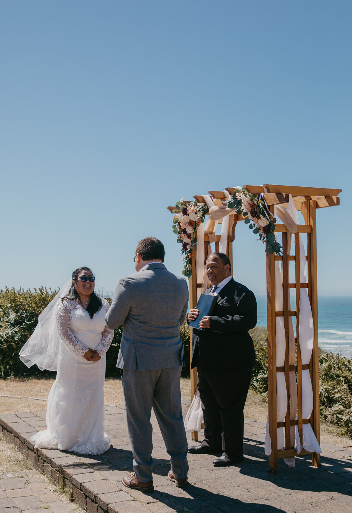 Ashes Photography Oregon Coast Wedding Jhean and Alex-3