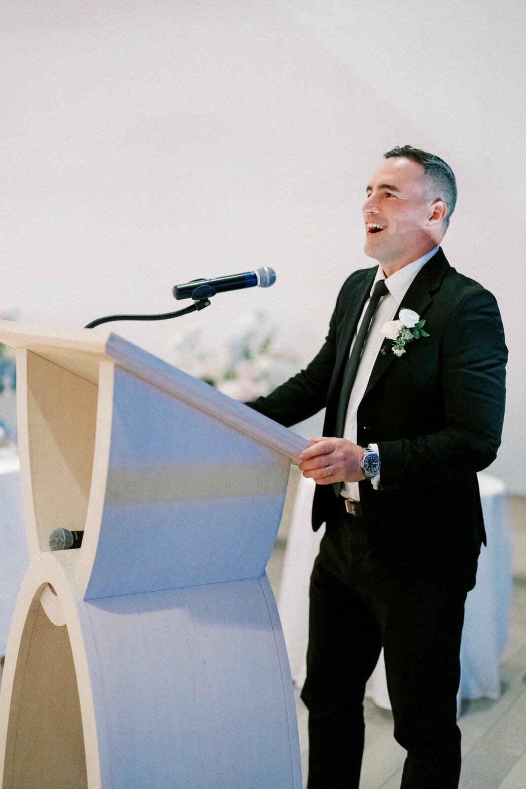 W9-Wedding-Photos-The-Pearle-Burlington-Lake-Ontario-Stephen-and-Oksana-2024-09-29-2500px-1249