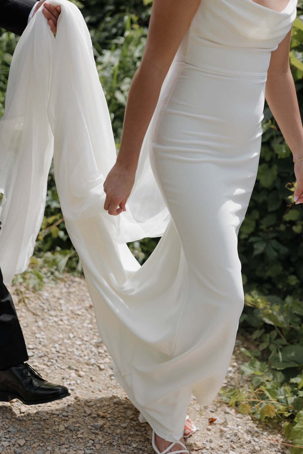 Legacy Hill MN Wedding Photographer-8
