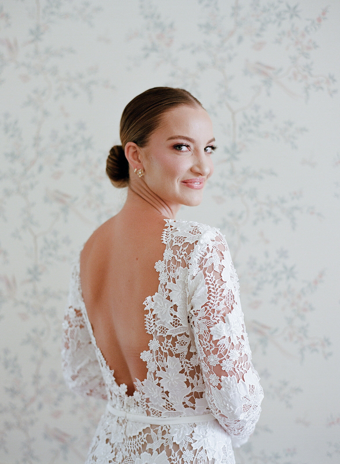 MellieandTom_MellieGettingReady-5