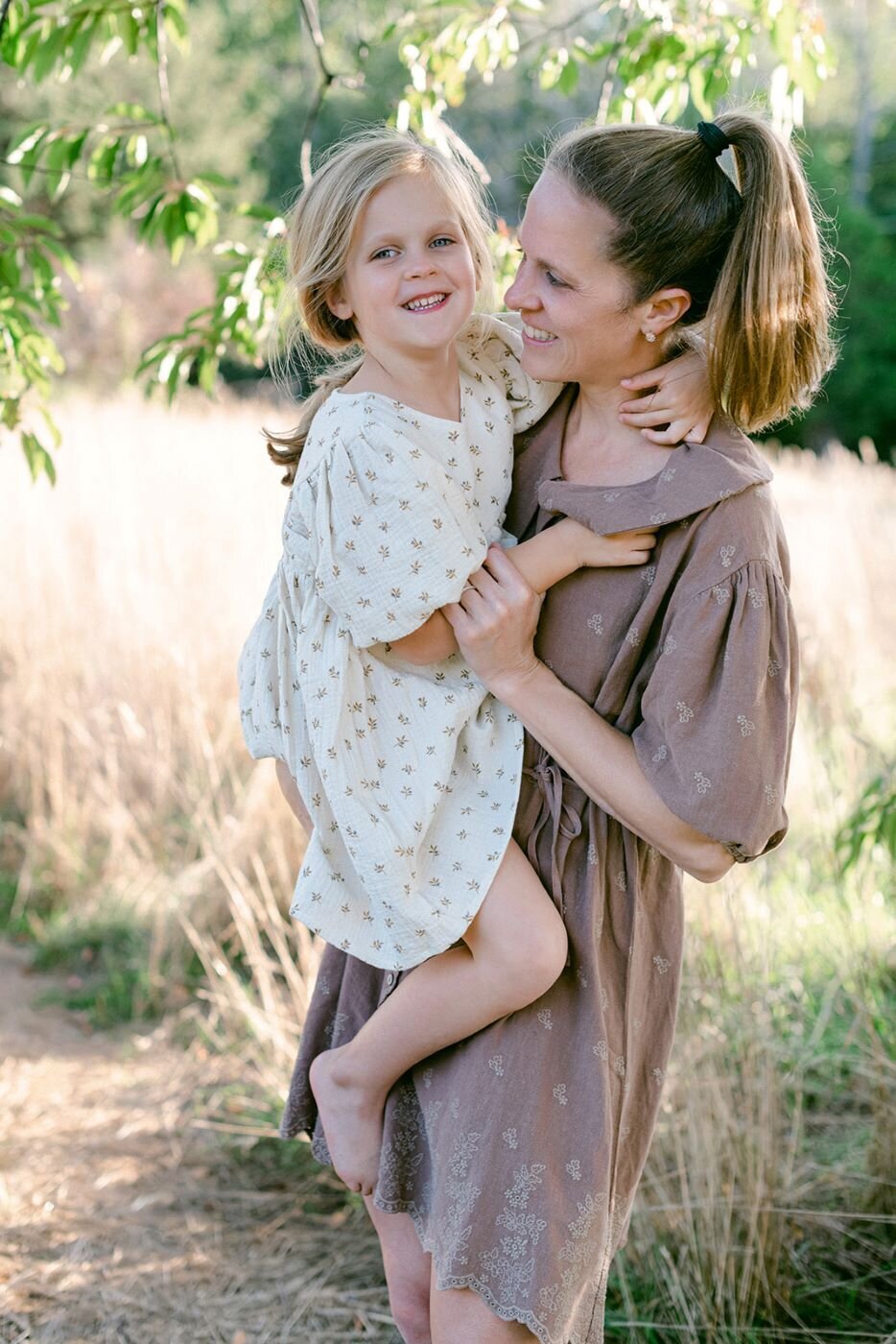 bella-luce-by-michelle-andrea-new-england-photographer-family-natalie-leah-fawcett-15