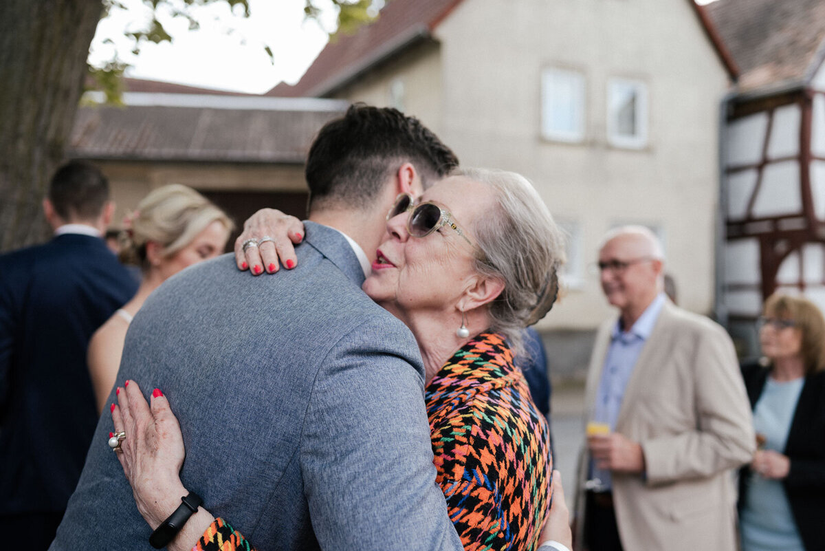 Hochzeitsfotografin - Brautpaar - Freudentränen32