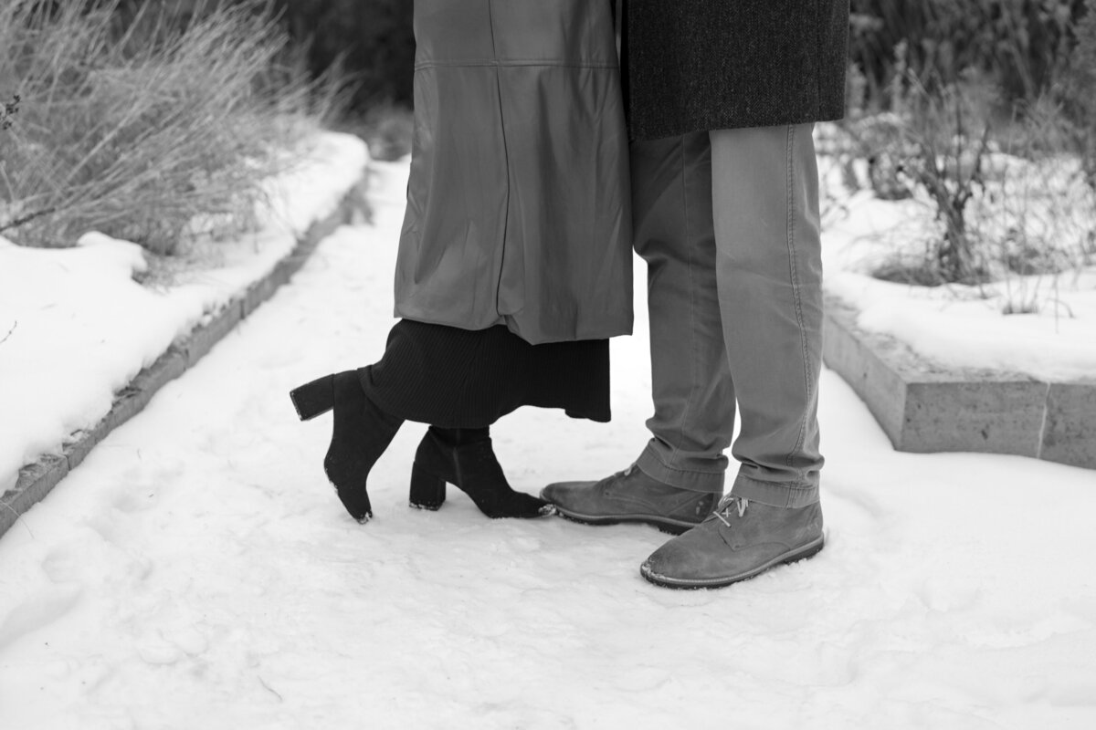 Aspen-Avenue-Chicago-Wedding-Photographer-Hilton-Palmer-House-Vintage-Hotel-Timeless-Editorial-FAV-22
