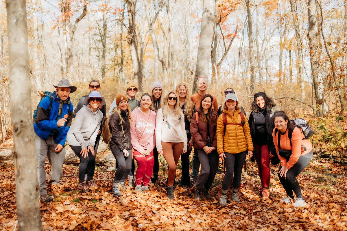 jennifer-manville-Rhode-island-hiking-collective-fall-group-hike-community-meredith-ewenson-sakonnet-greenway-trail-portsmouth16