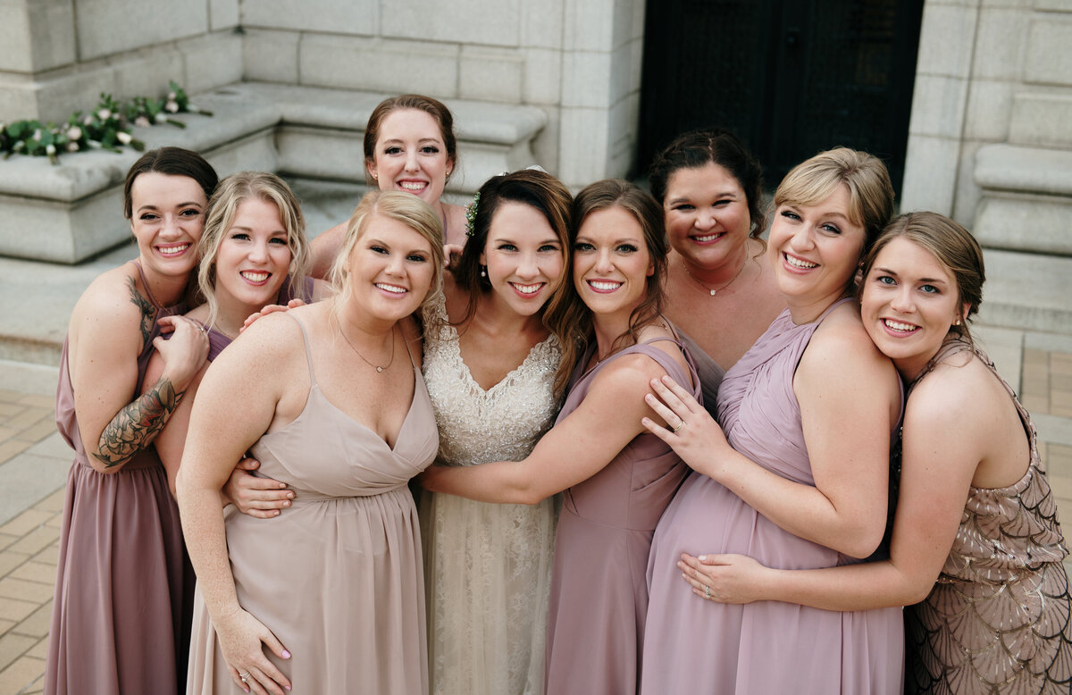 chicago wedding photos with bridesmaids