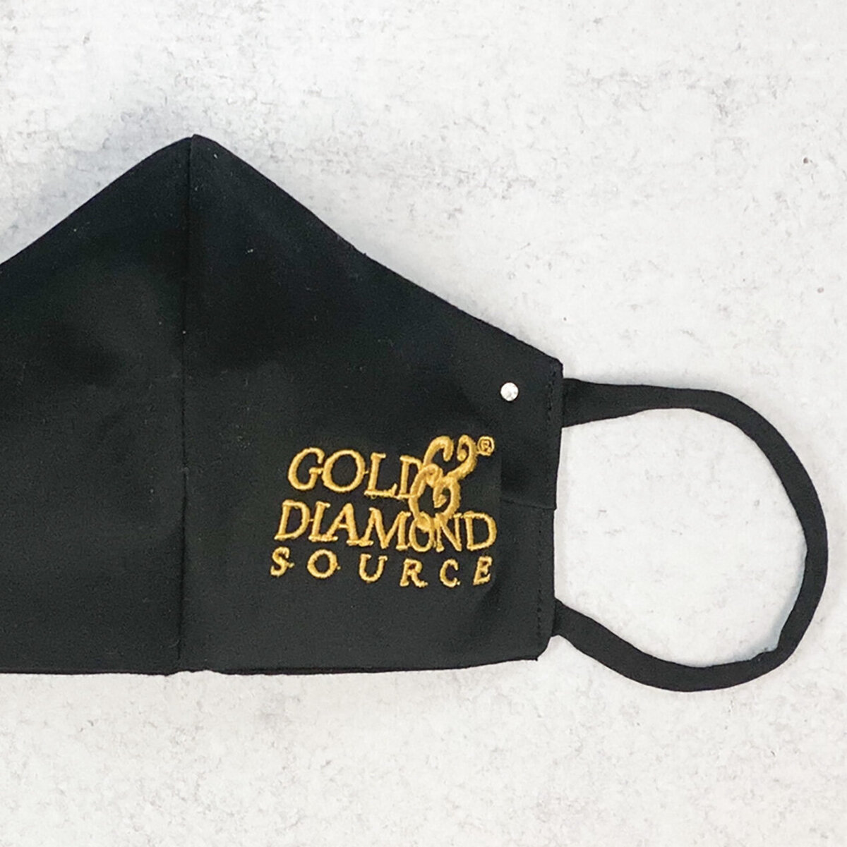 Face-Mask-Gold-Diamond-Source