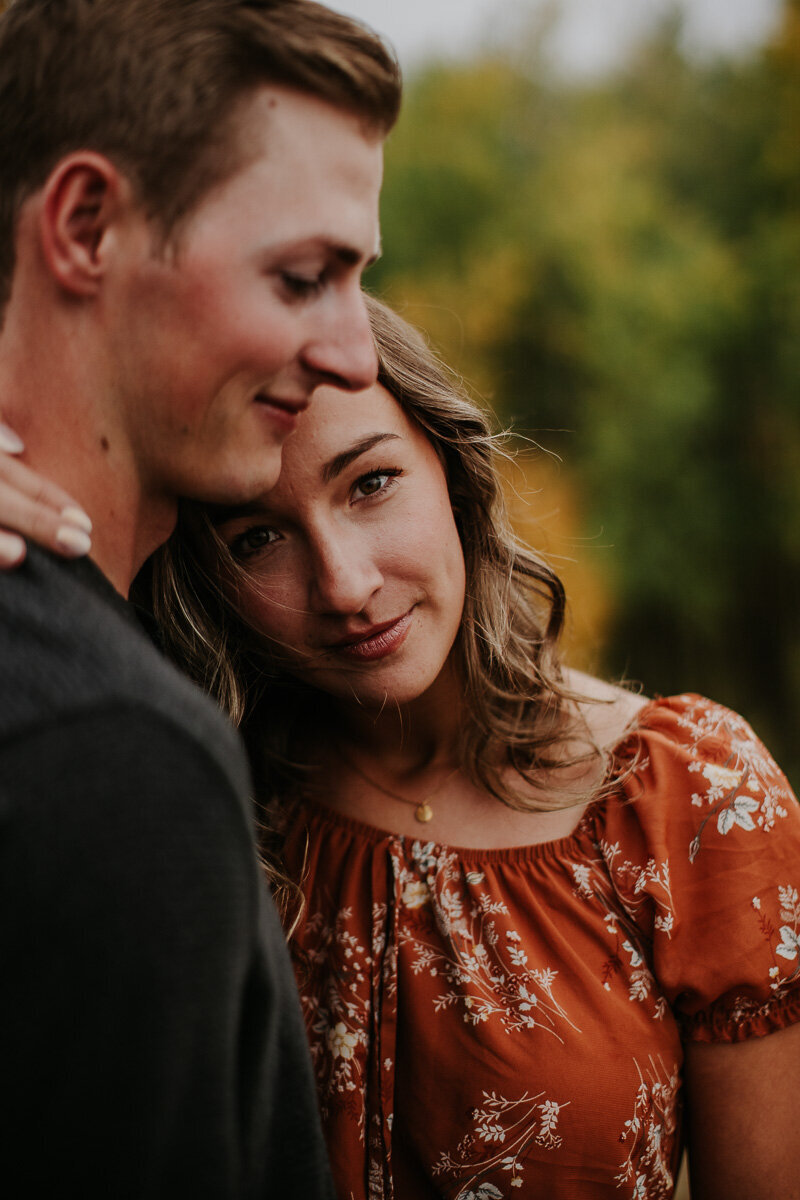 lumy+co_badlands-local-buffalo-jump-engagement-photographer-9