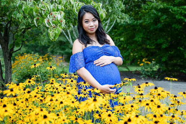 East Brunswick East Brunswick NJ Maternity Photographer Mini Sunflowers
