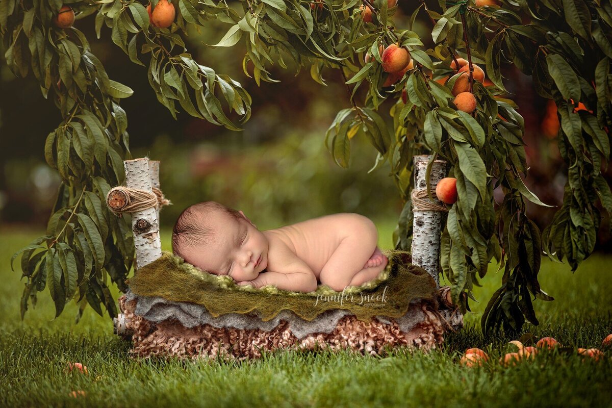 best Atlanta newborn photographer, Fayetteville GA newborn photography, Hampton GA newborn portraits, newborn photography packages