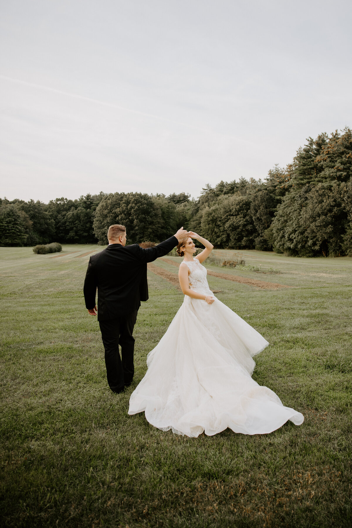Liam-Victoria-Little Flower Farm-Hopkinton-MA-95