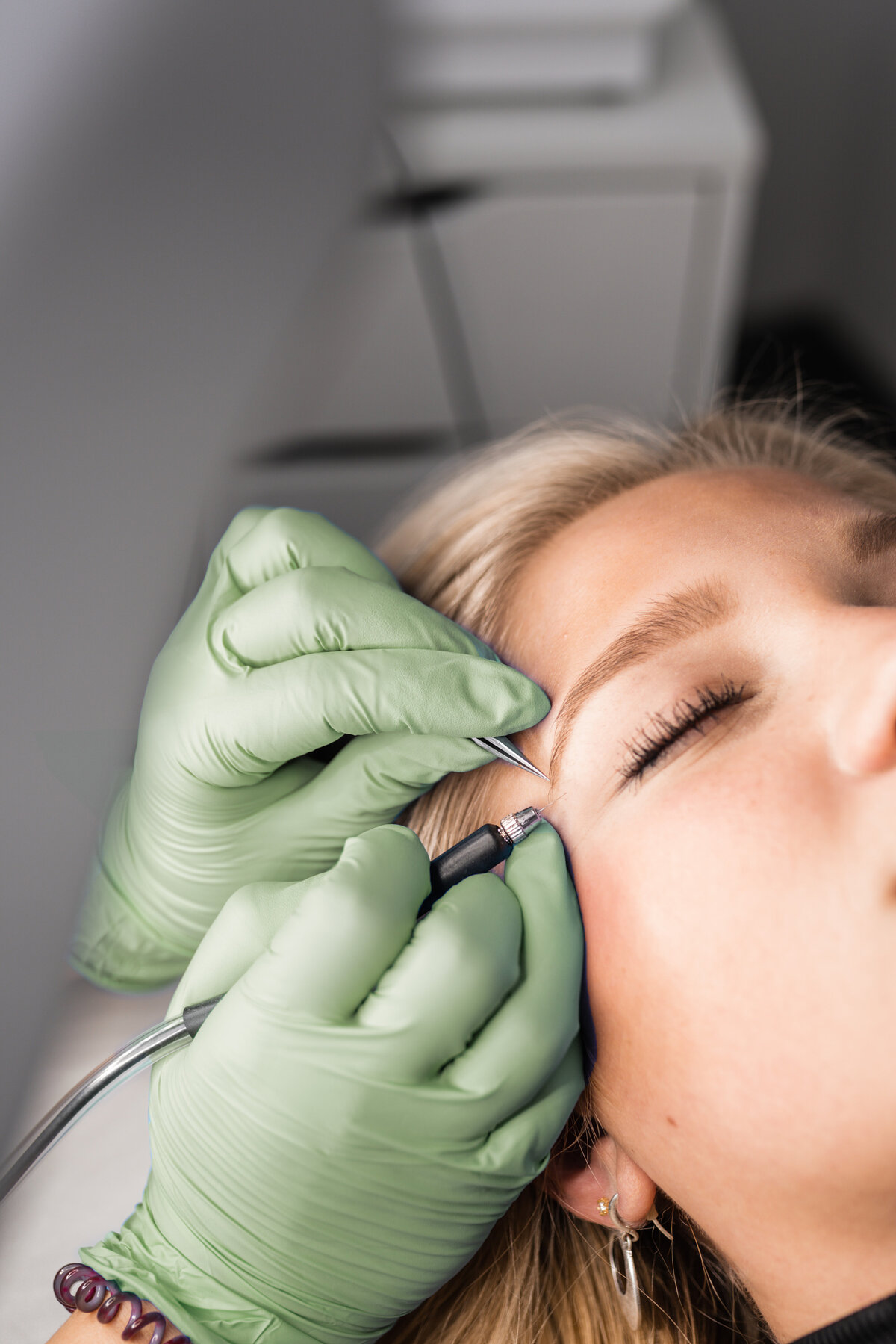 branding-photos-for-electrolysis-facial-pensacola-florida