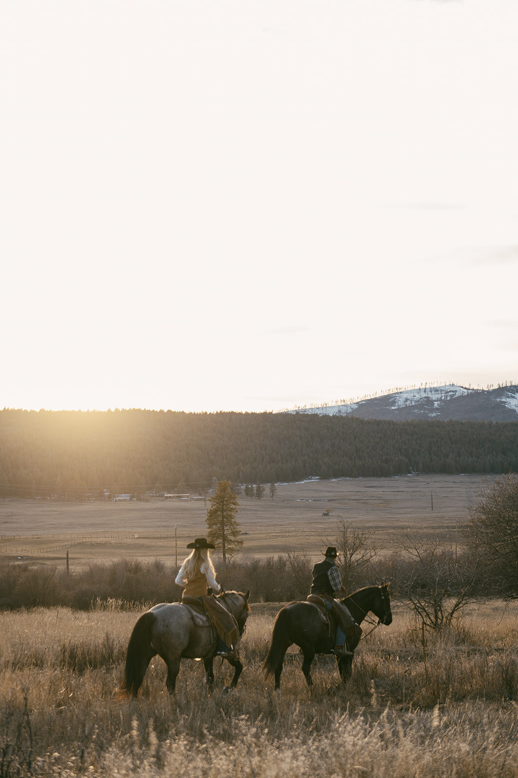 presley-gray-photo-montana-western-ranch-couples-photoshoot-1990
