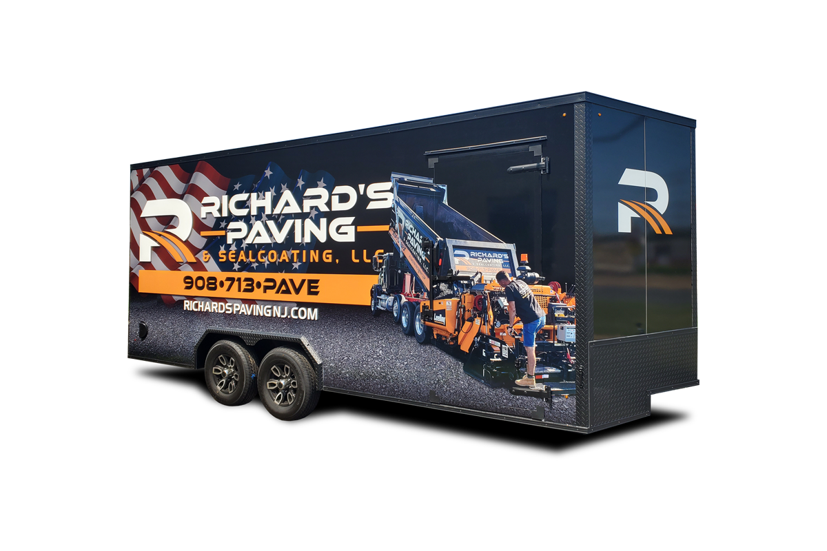 trailers-slider-03-richards-paving