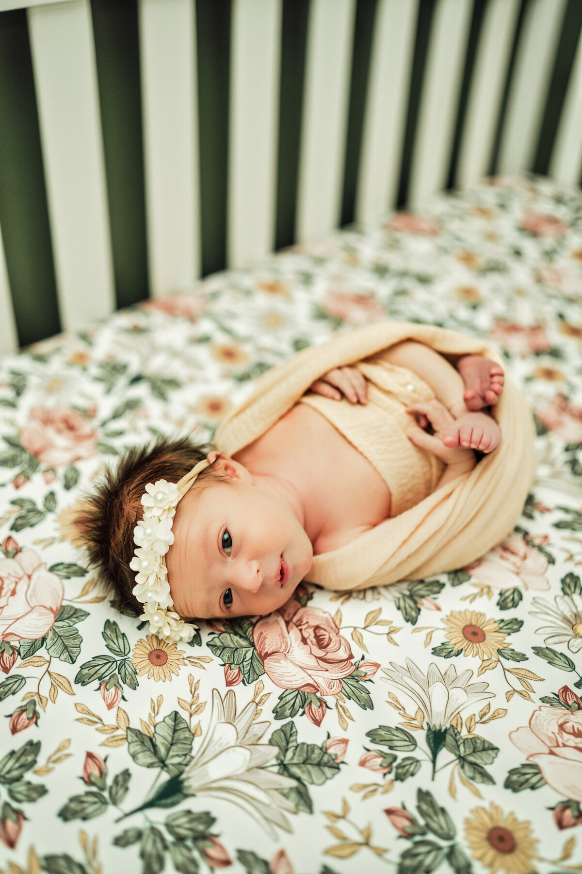 Unique Pittsburgh  newborn Photographer15