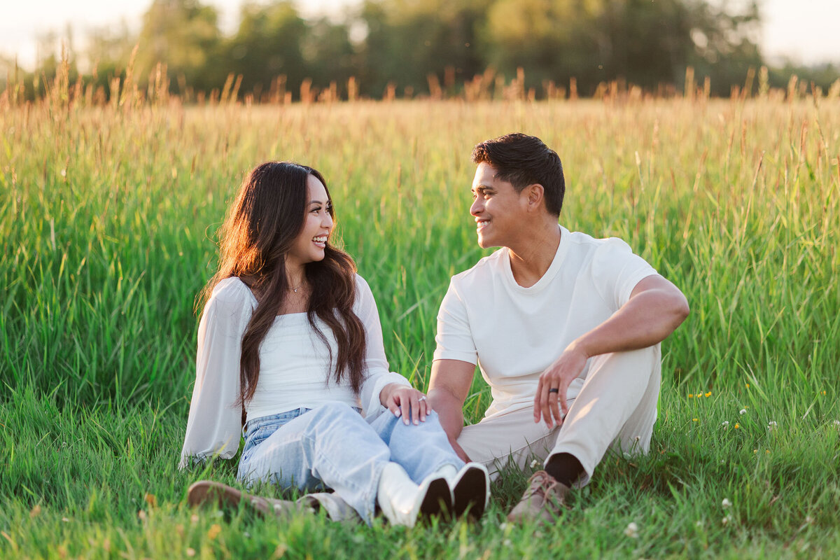 Elk-Fields-Northbend-WA-Engagement-Photo-64
