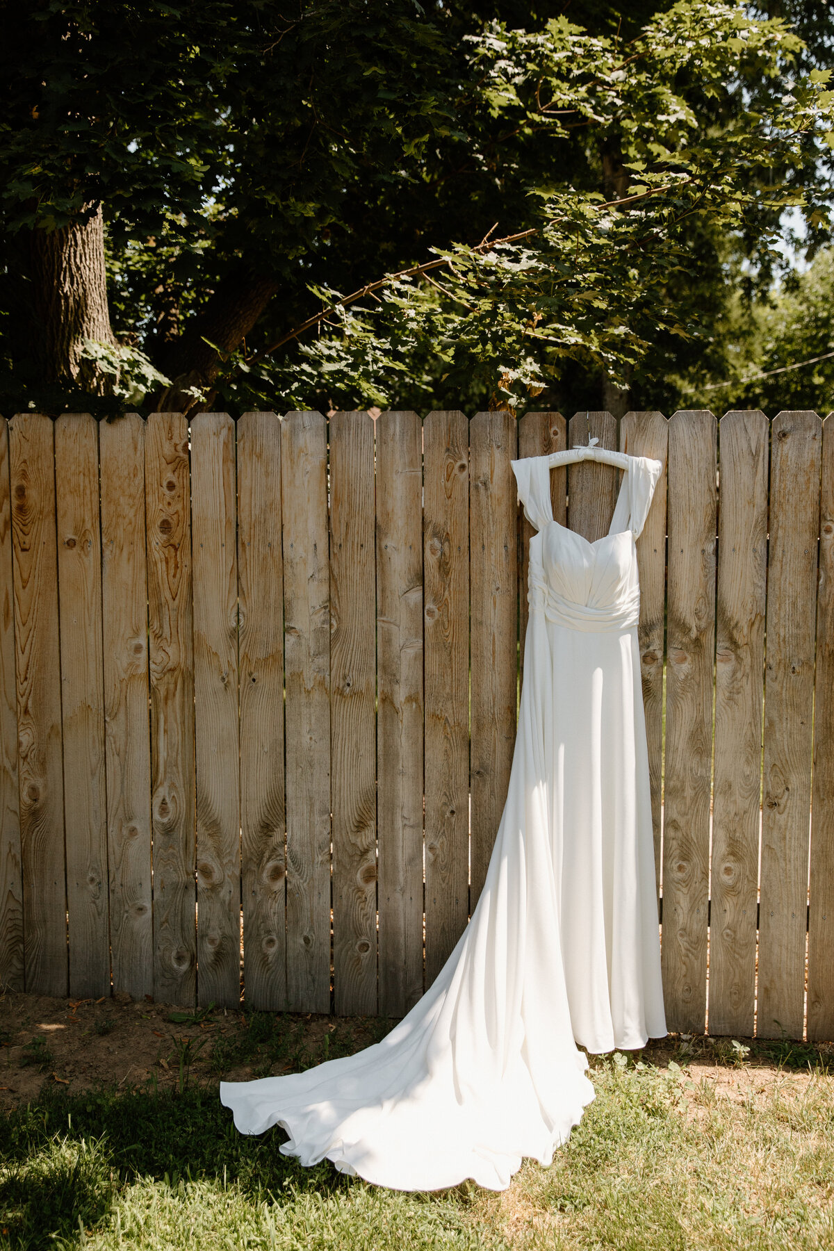 26-boise-wedding-photographer-idaho-linen-building