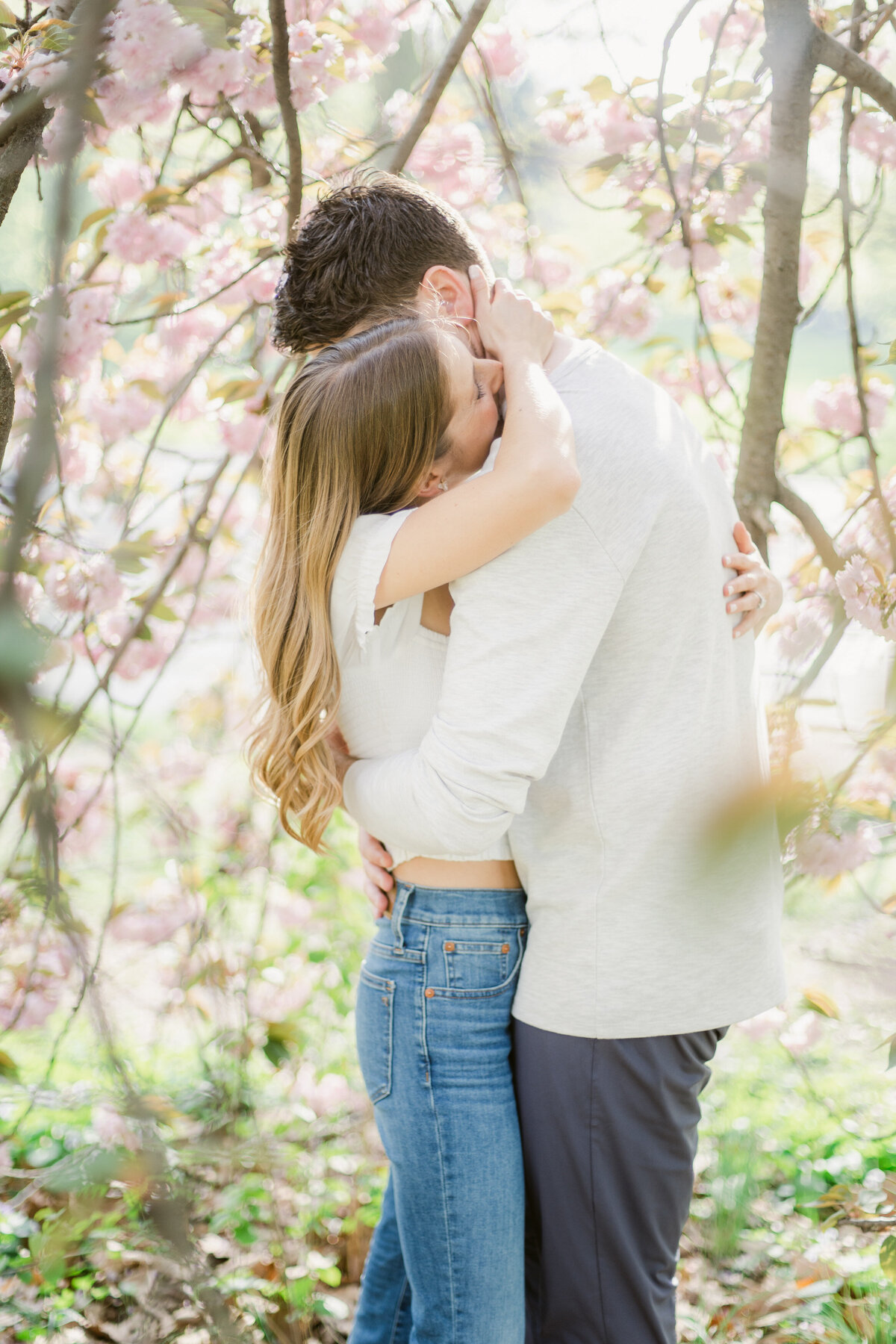 centralparkengagementsession-nycengagement-summerengagementnyc-felixfeyginphotography-027