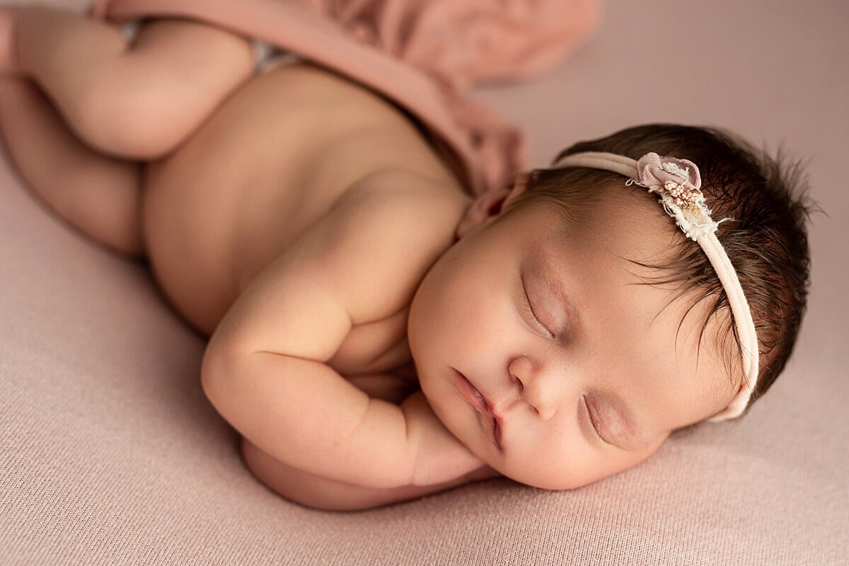waukesha baby photos in studio